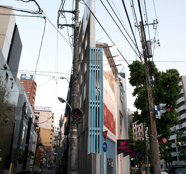 東京都港区