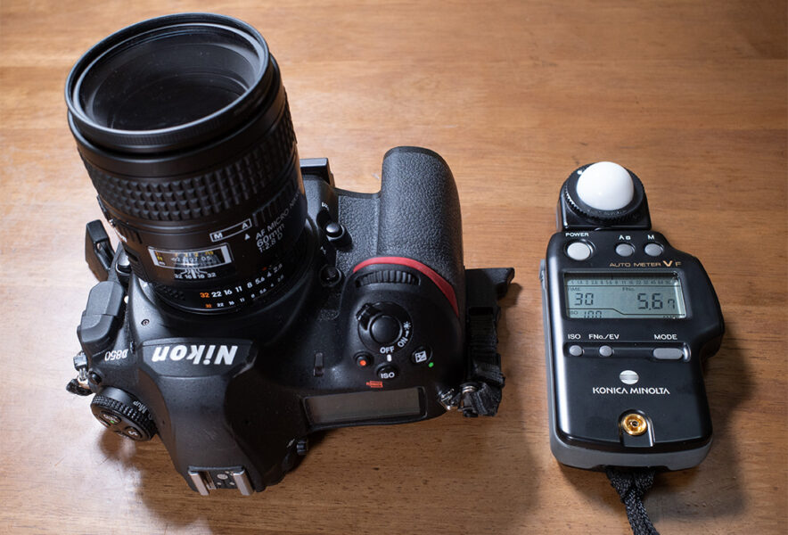 D850とコニカミノルタオートメーターVF