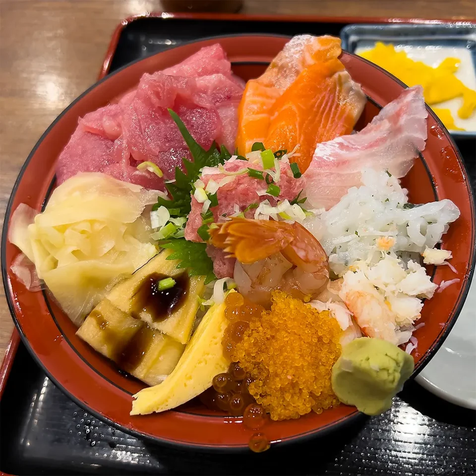 海鮮丼
