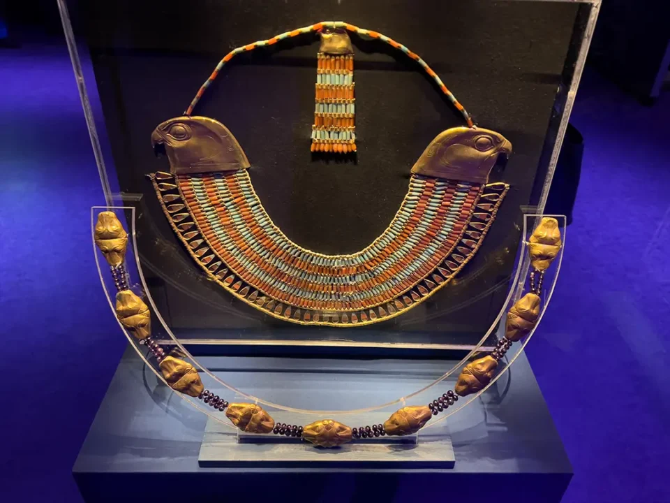 メリト王女のガードル等