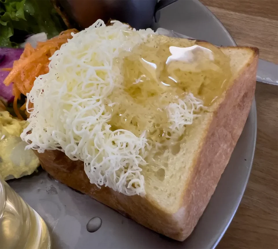 MOU TOASTのはちみつバター