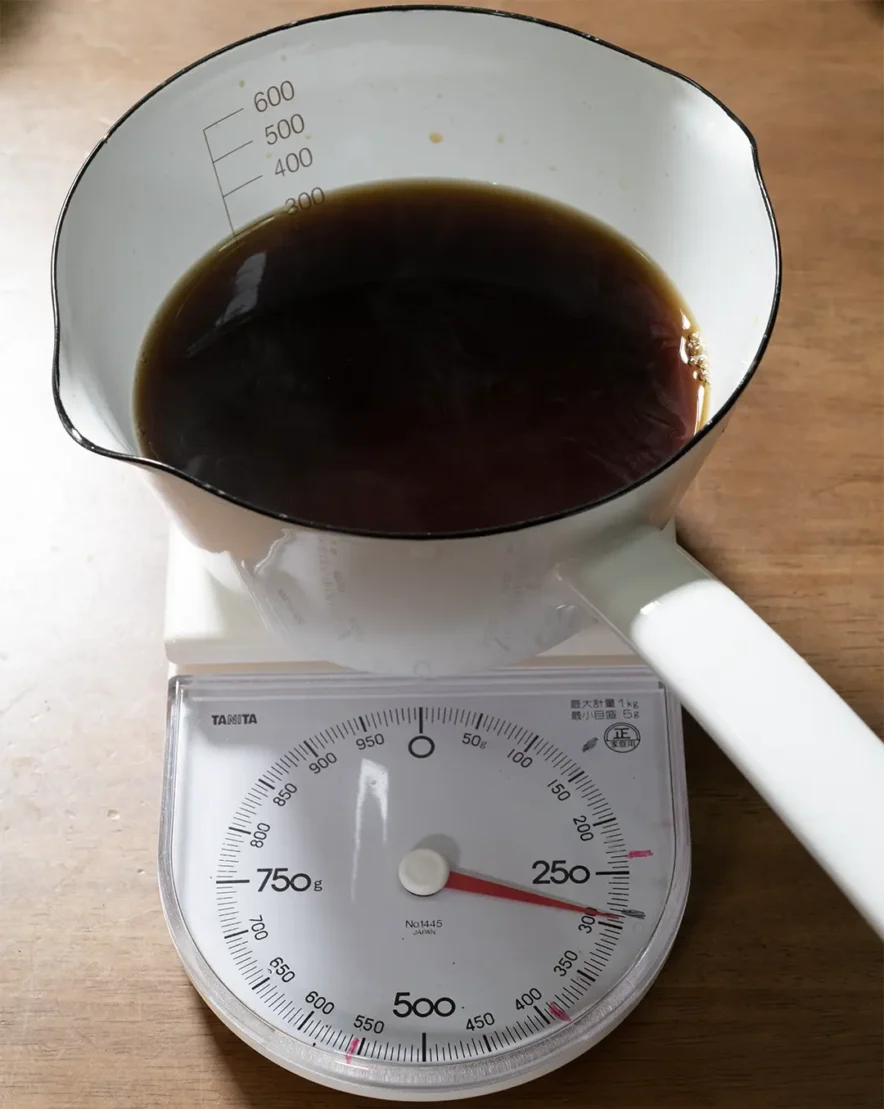 抽出量を重さで測る