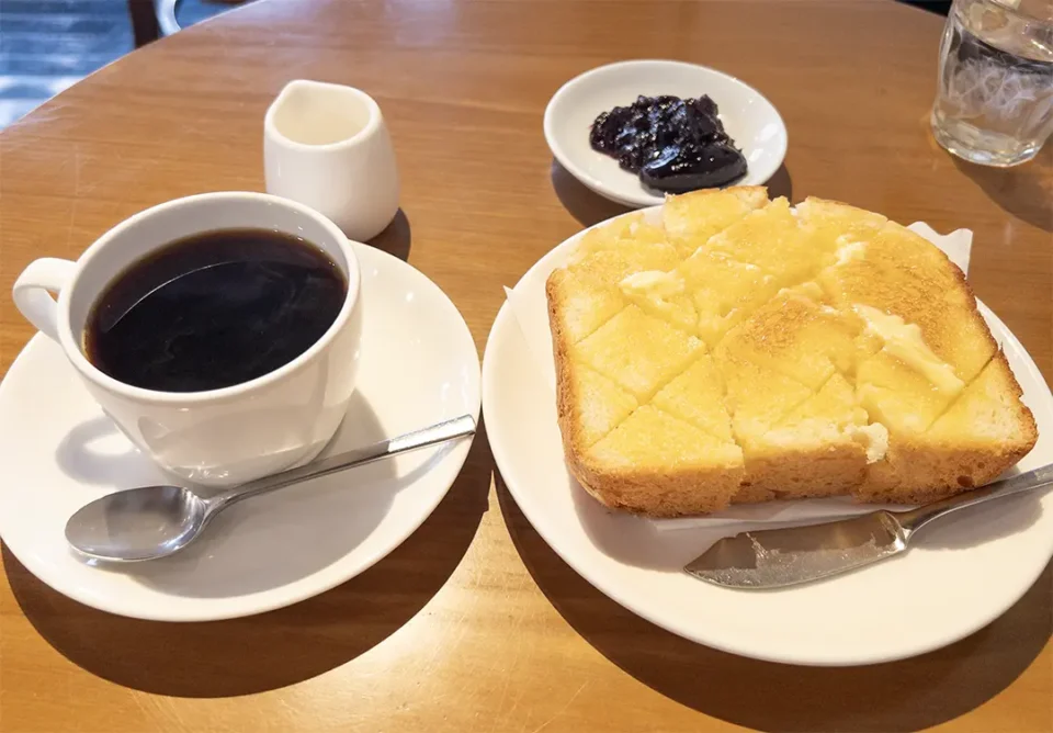 ジャムトーストとコスタリカ