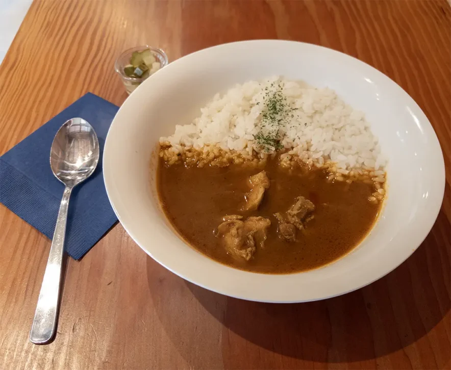 スパイシーチキンカレー