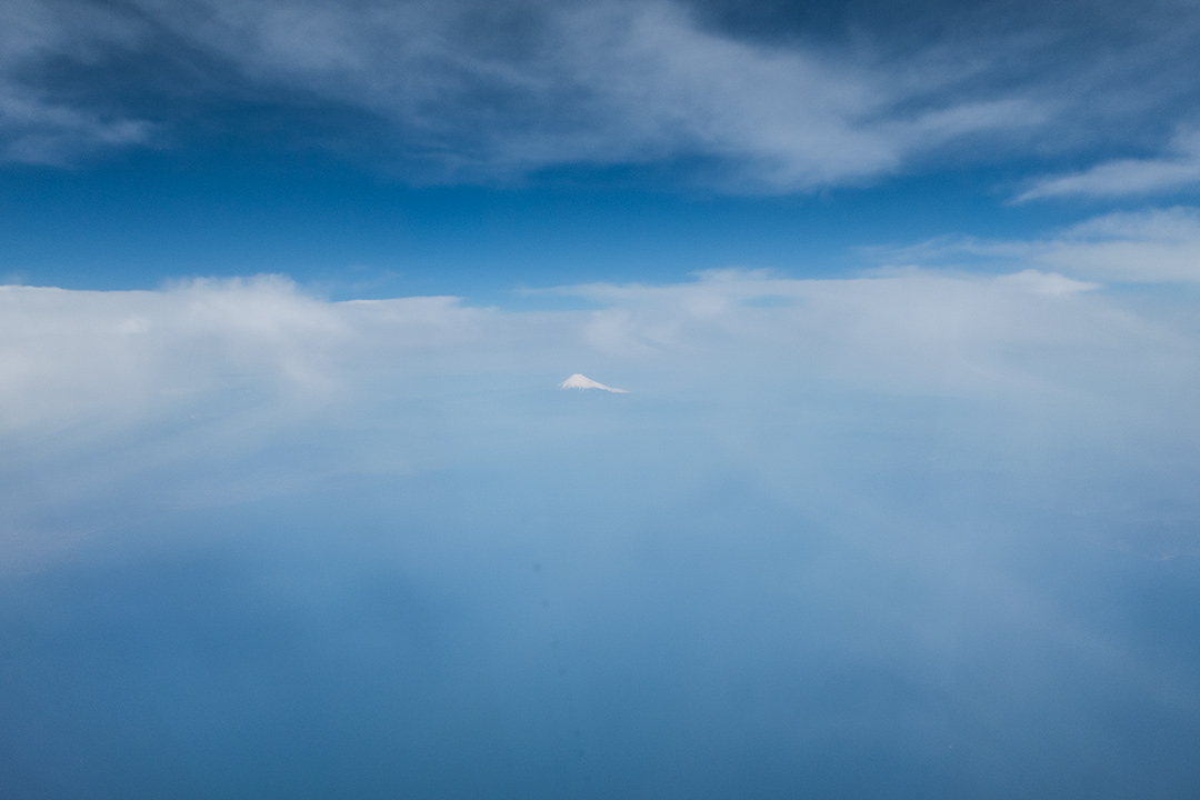 雲の中の富士